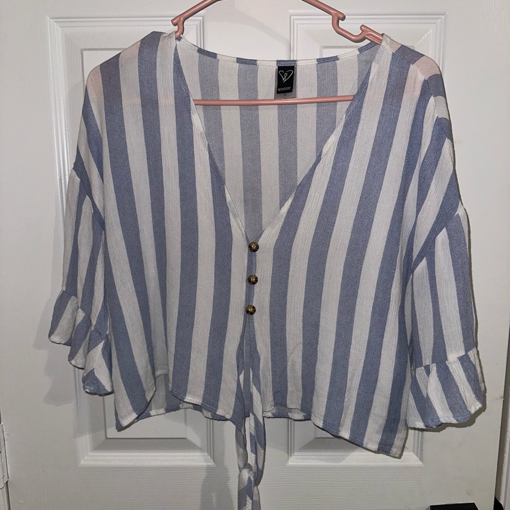 Cute top for the summer